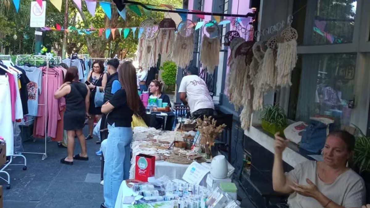 Convocan a emprendedores en Lomas para feria por el Día de la Madre - imagen de origen