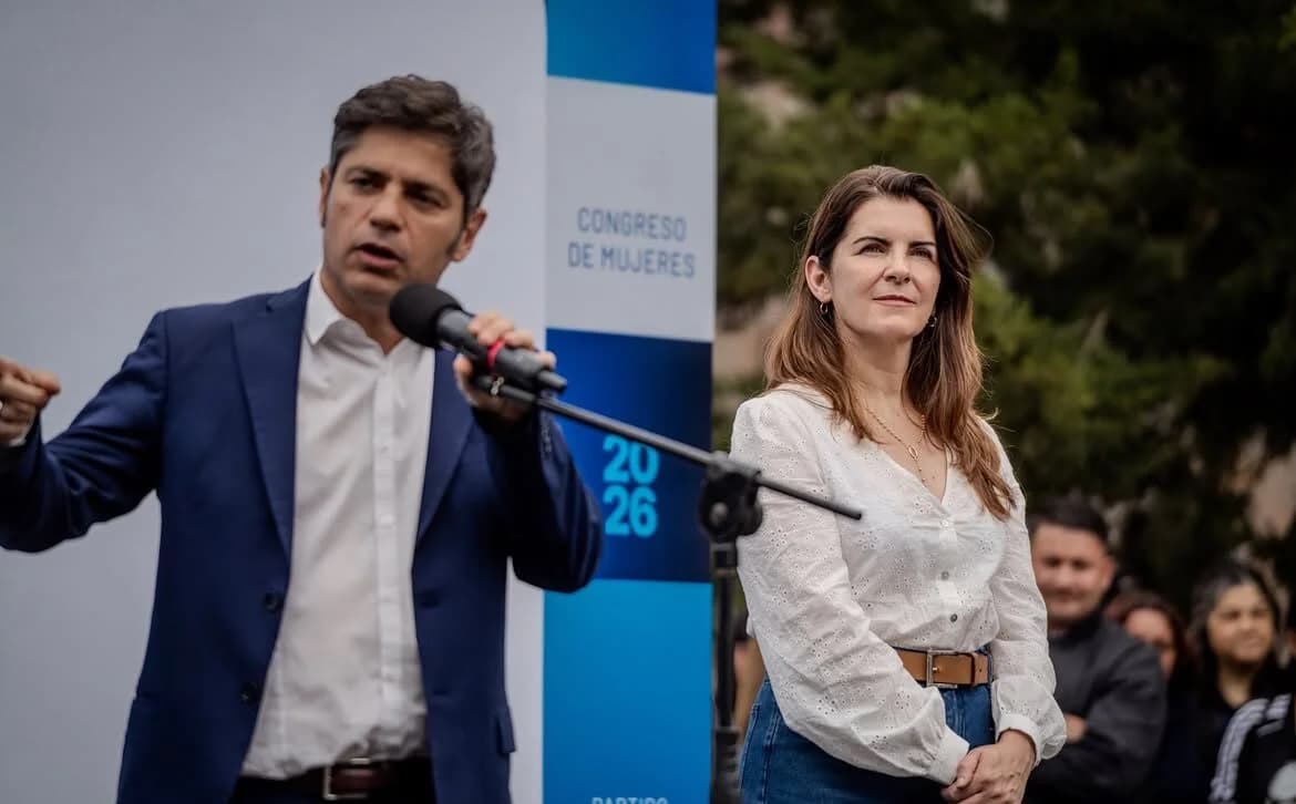 De cara al 2027: Mariel Fernández junto a Kicillof encabezaron el congreso «Unidas Triunfaremos» en San Vicente - imagen de origen