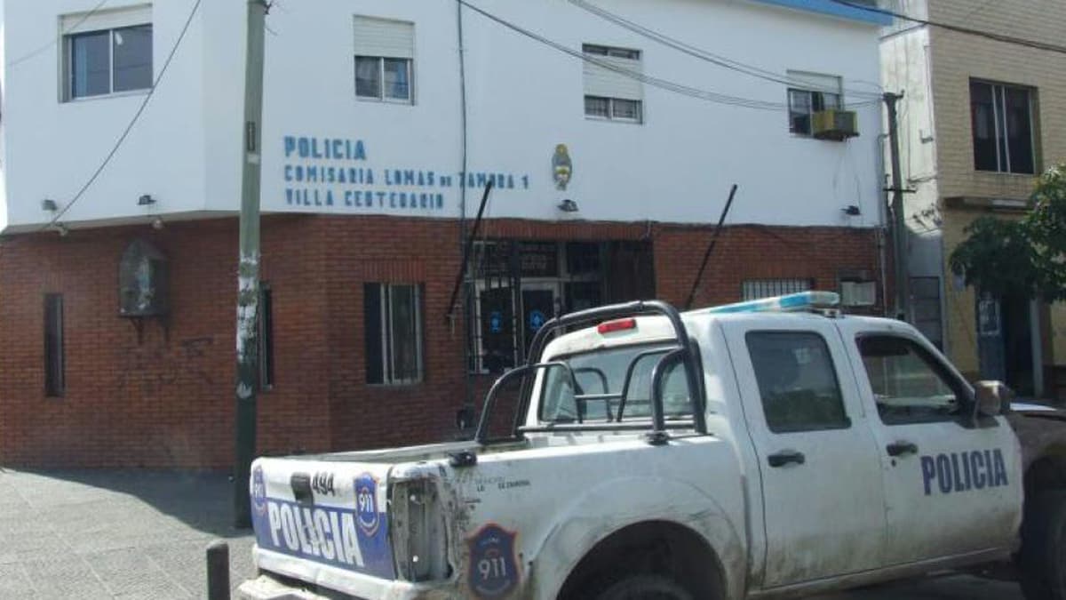 Comisaría 7ª de Villa Centenario.