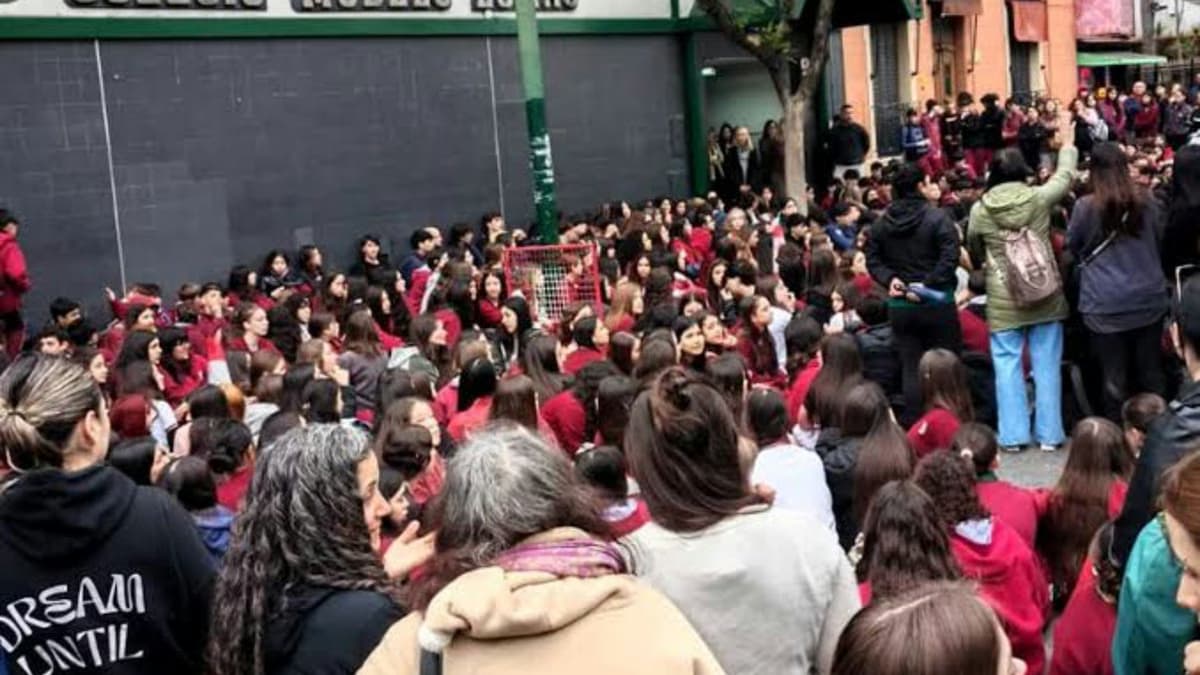 Crece el número de víctimas en el Colegio Modelo de Lomas: ya son al menos 40 las alumnas afectadas - imagen de origen