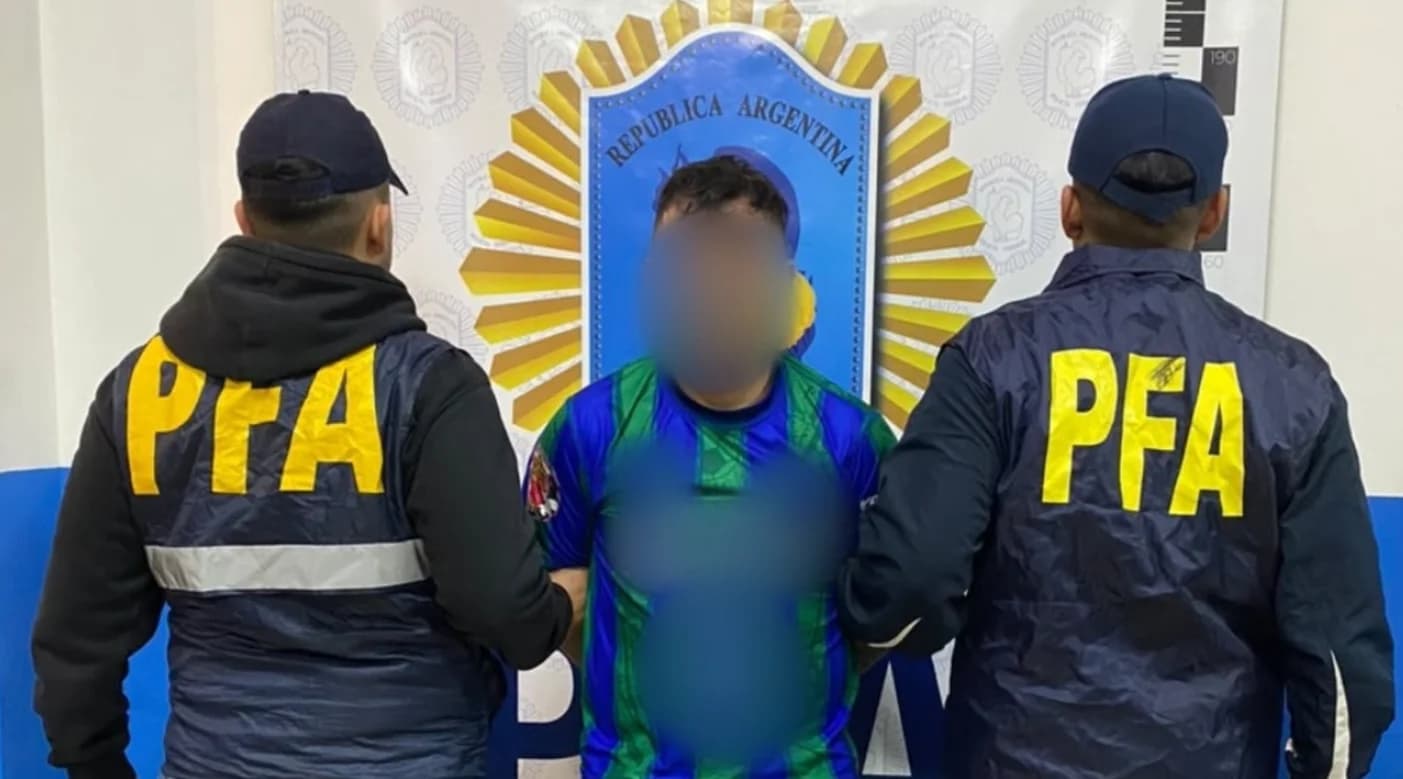 Lo arrestaron mientras jugaba al futsal en Avellaneda: cae prófugo acusado de contratar a un sicario - imagen de origen