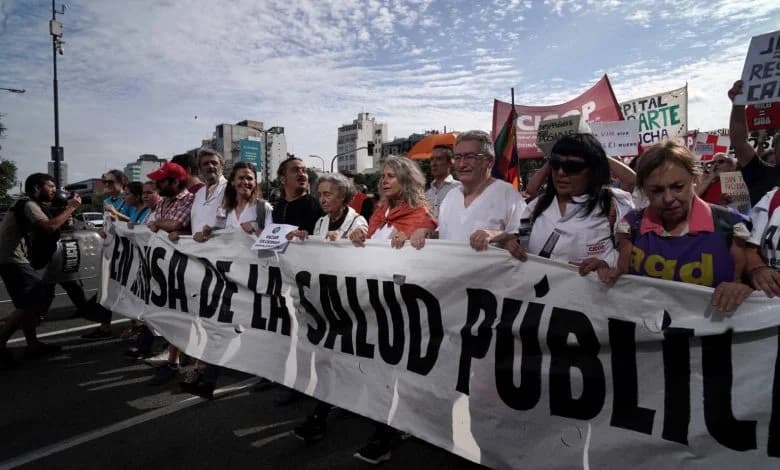Conflicto en la salud pública: residentes y concurrentes paran en CABA y la provincia de Buenos Aires por recomposición salarial - imagen de origen